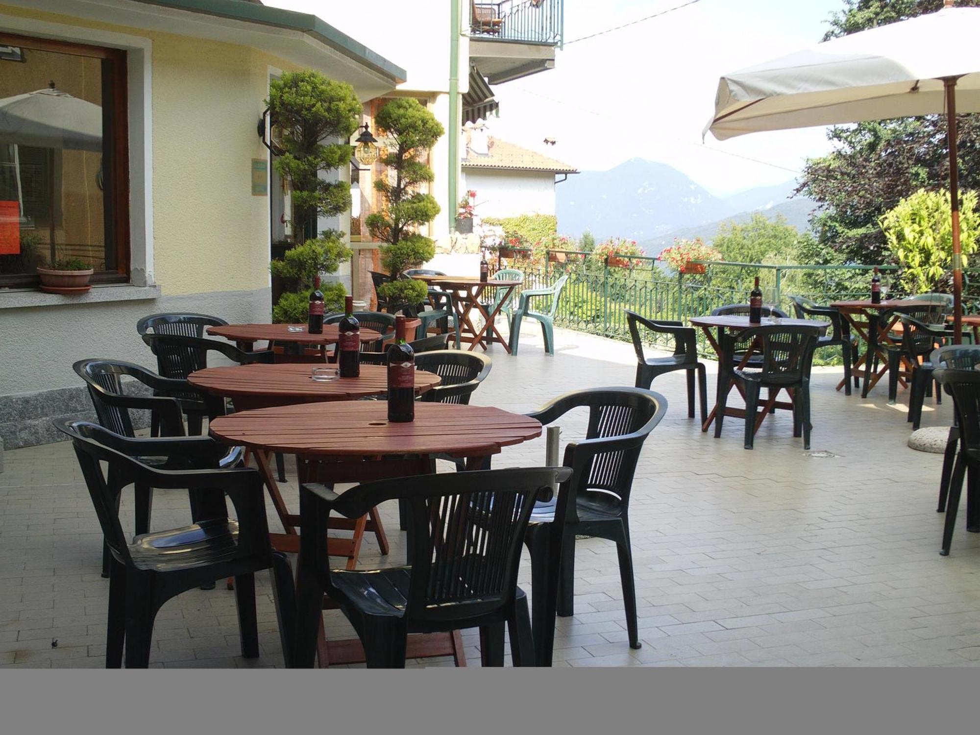 Budget Hotel Vittoria & Ristorante Marzio Exterior foto